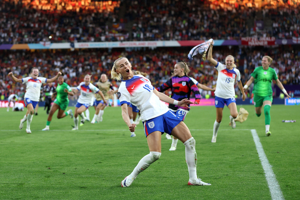 Inglaterra Triunfa en Penales Contra Espaa en la Final de la Euro Femenina