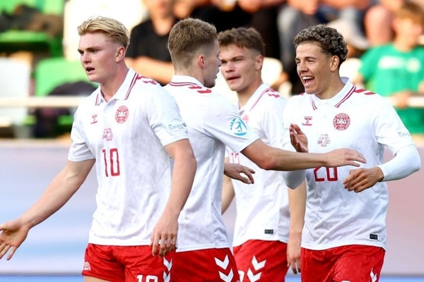 Dinamarca comienza con victoria en el Europeo Sub-21 con Harder como titular