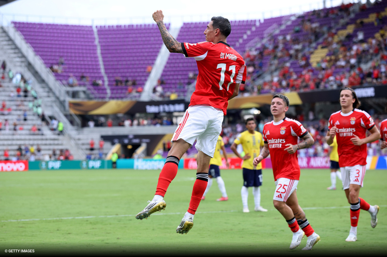 Despus de la tormenta, la calma: Benfica golea al Auckland City