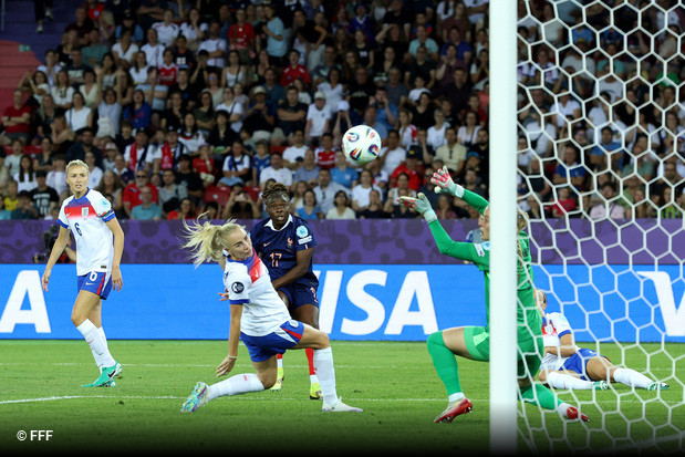 Francia se impone ante Inglaterra en un emocionante 2-1 en la Euro Femenina 2025